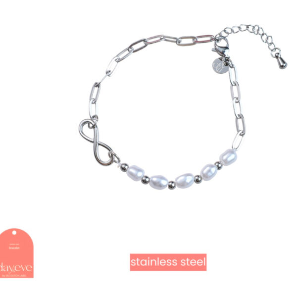 Go Dutch Label Bracelet Infinity Pearls